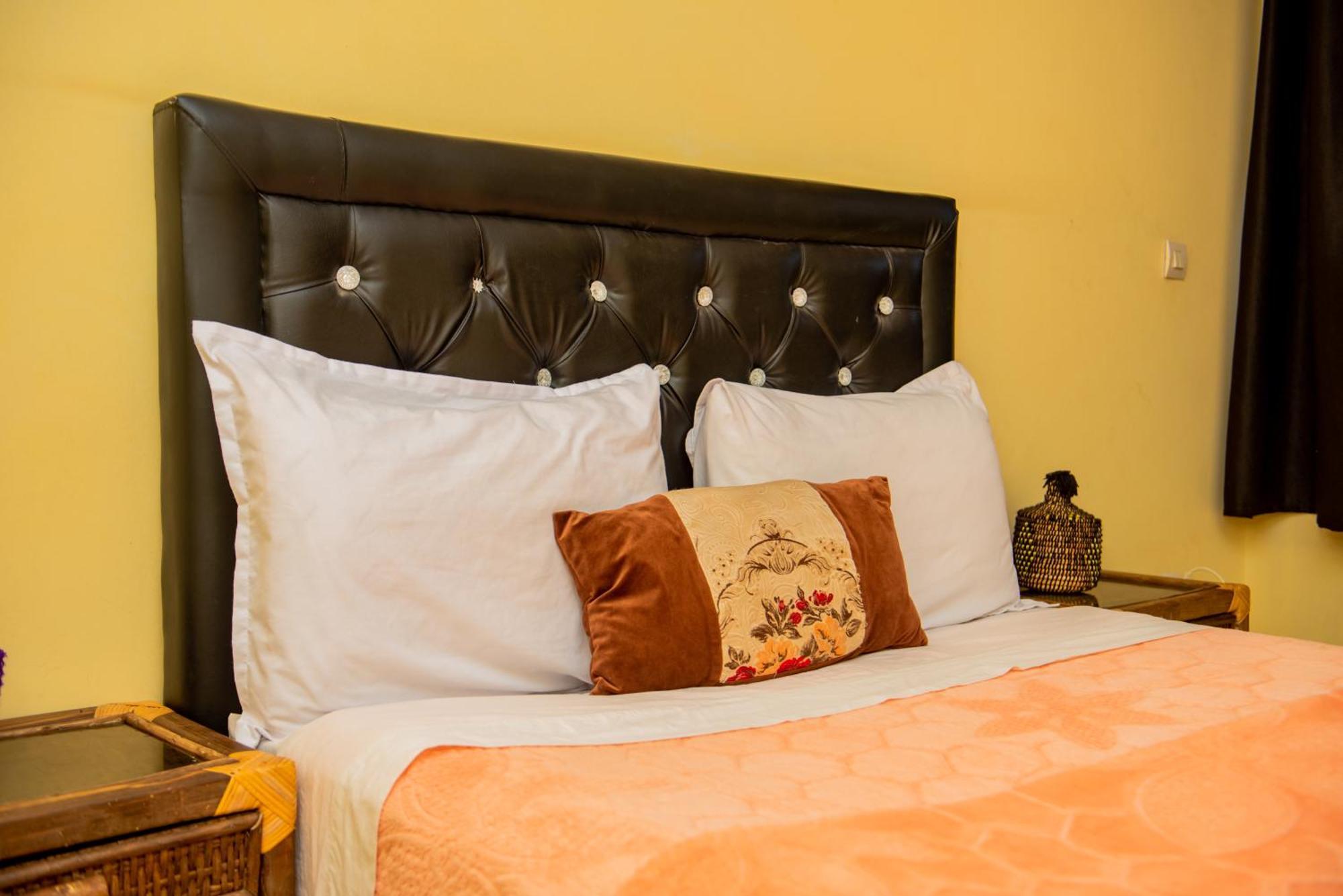 Appartement Afgo วาร์ซาเซต ภายนอก รูปภาพ
