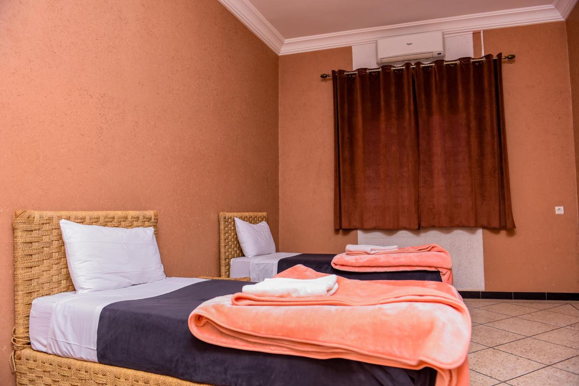 Appartement Afgo วาร์ซาเซต ภายนอก รูปภาพ
