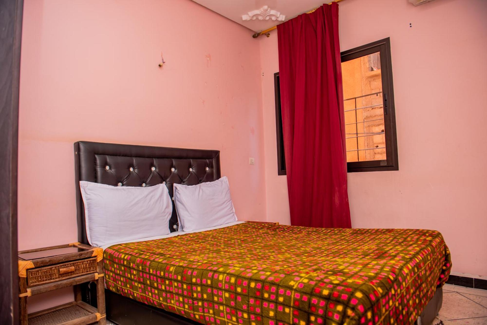 Appartement Afgo วาร์ซาเซต ภายนอก รูปภาพ