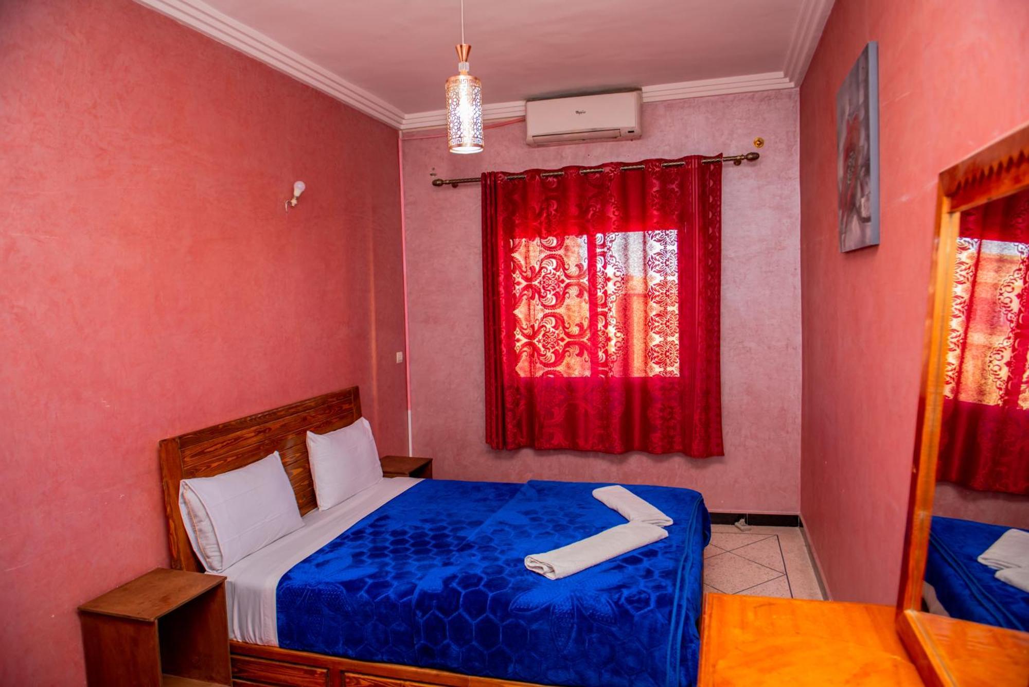 Appartement Afgo วาร์ซาเซต ภายนอก รูปภาพ